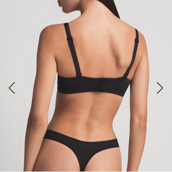 NWT SKIMS No Show Unlined Balconette Bra - Picture 5 of 6